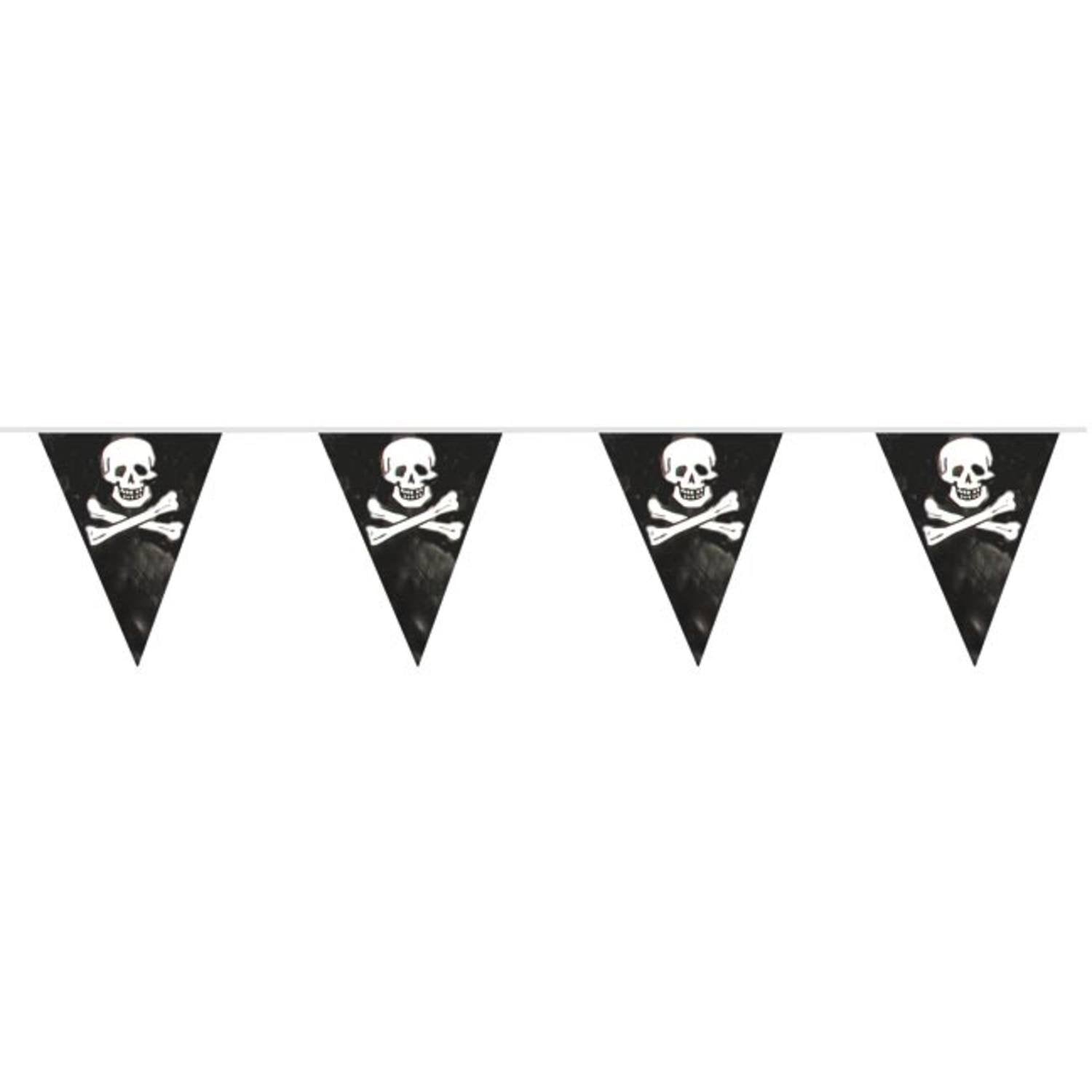 Fanions de crânes de pirates de 10 mètres